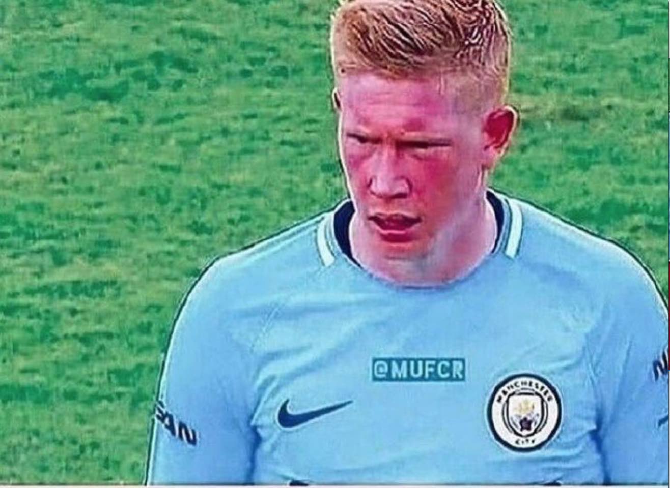 争夺4亿年轻人，北上广深蓉围猎“超级接口”