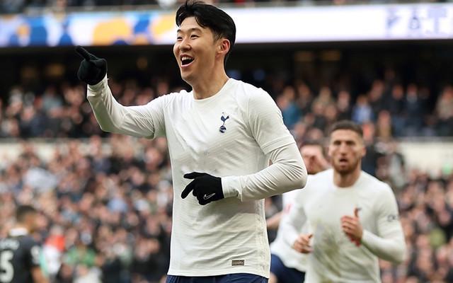 《33号远征队》拿下2025金摇杆年度最佳